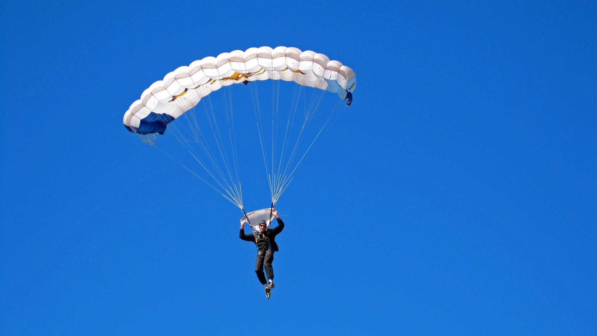 爱游戏全站注册-主帅与总监的角色界限是否应更清晰,主帅和将领是一个意思吗